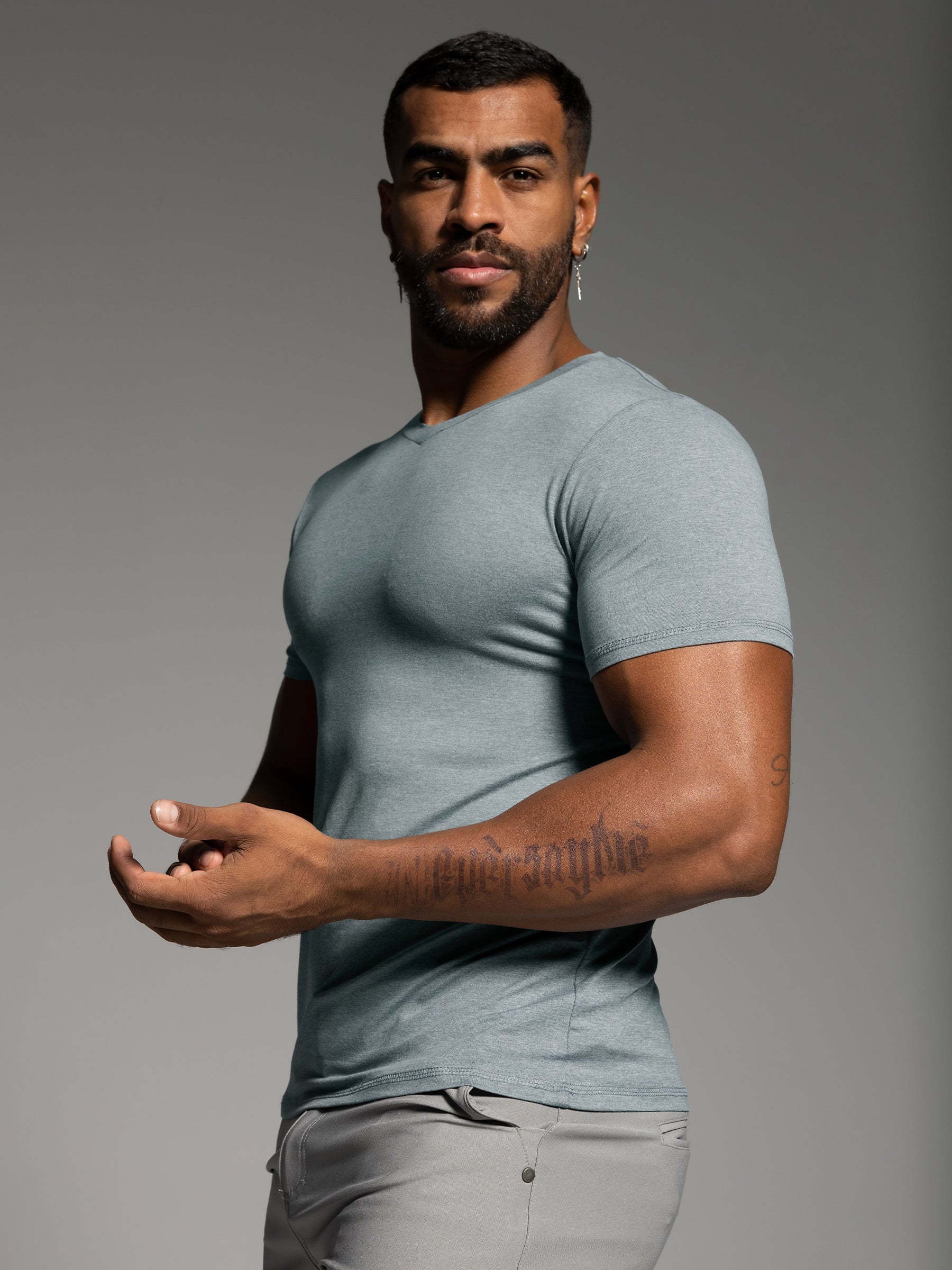 Clark Stretch V-neck t-shirt