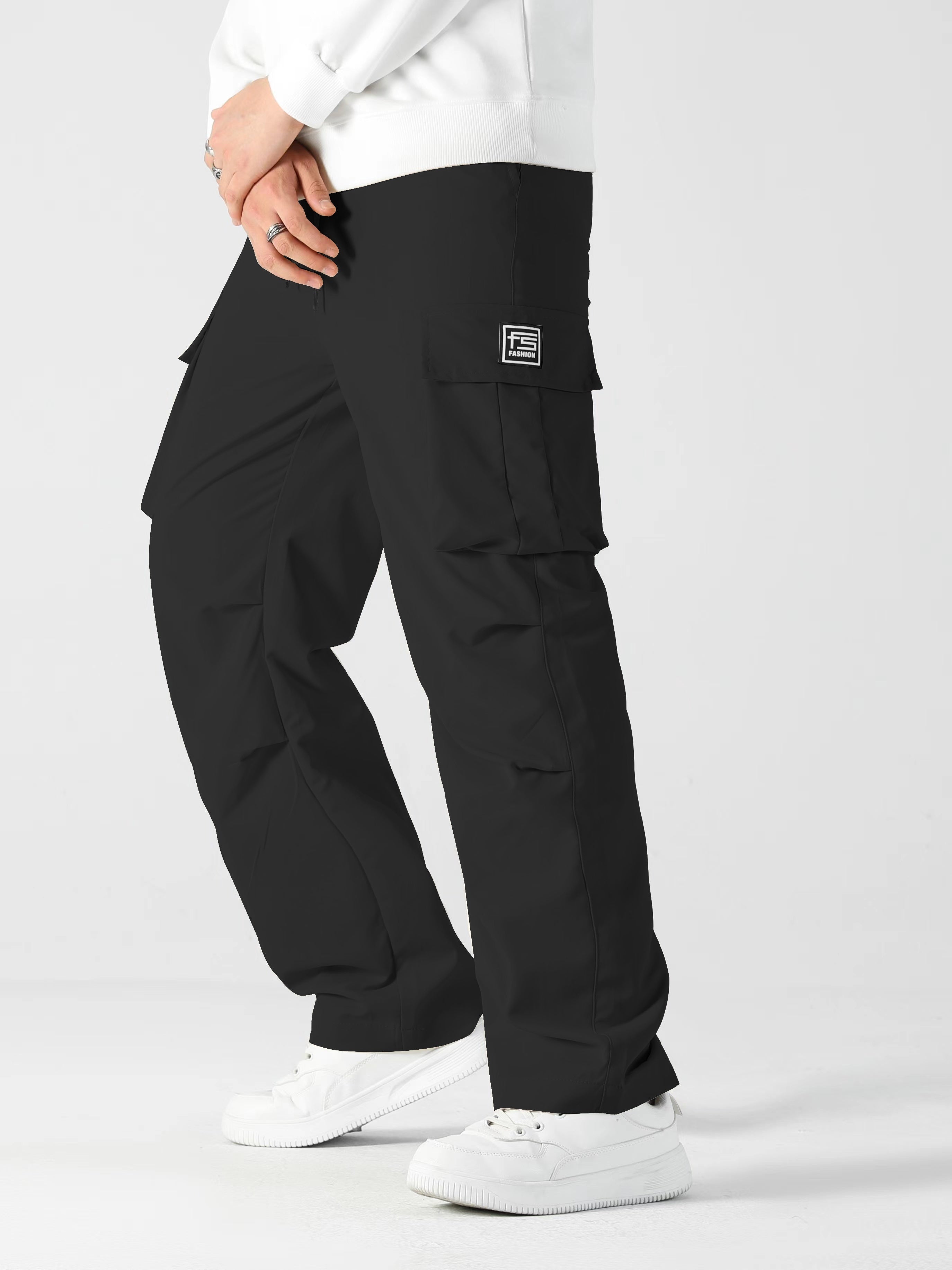 Venture™️ - Stylish Multi-Pocket Cargo Pants with Loose Fit and Straight Leg for Men, All-Season Casual Wear